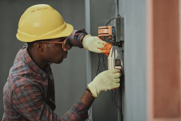 Exemple de site internet professionnel pour électricien artisan — création Gradly Concept